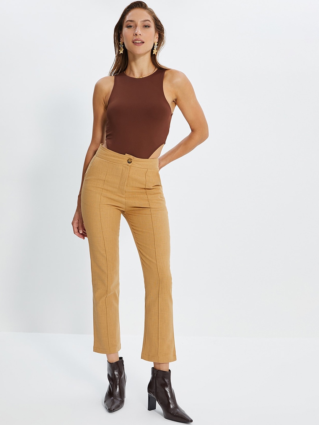 

Trendyol Women Camel Brown Straight Fit High-Rise Trousers