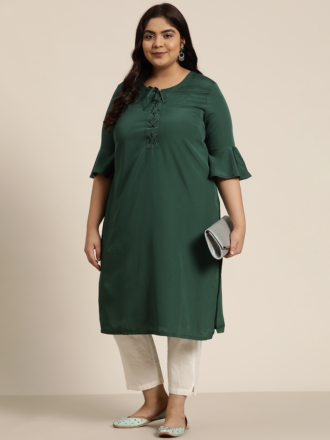 

Sztori Plus Size Women Green Solid Bell Sleeves Kurta