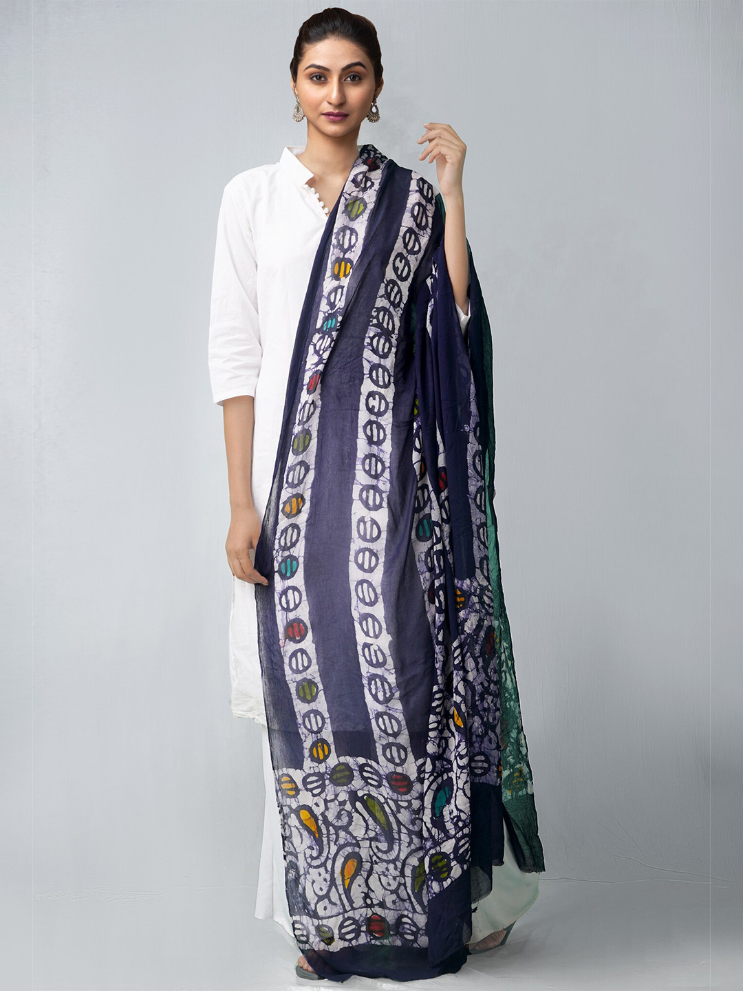 

Unnati Silks Blue & White Ethnic Motifs Dyed Batik Dupatta