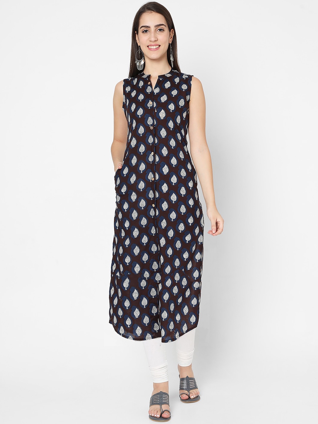 

SALWAR STUDIO Women Black & Blue Paisley Printed Straight Cotton Kurta