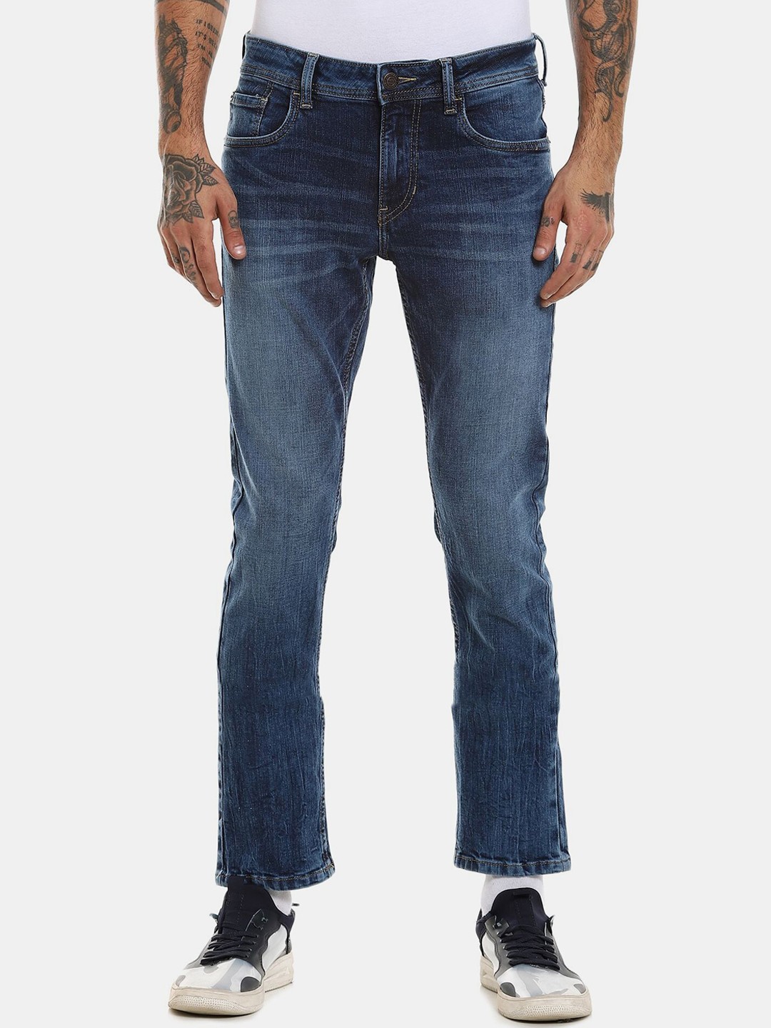 

Cherokee Men Blue Light Fade Jeans