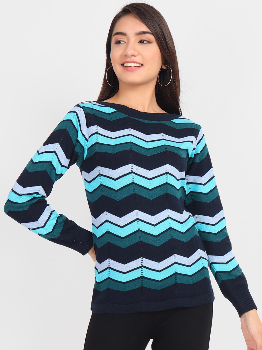 

JoE Hazel Women Black & Blue Geometric Patterned Pullover Sweatshirt