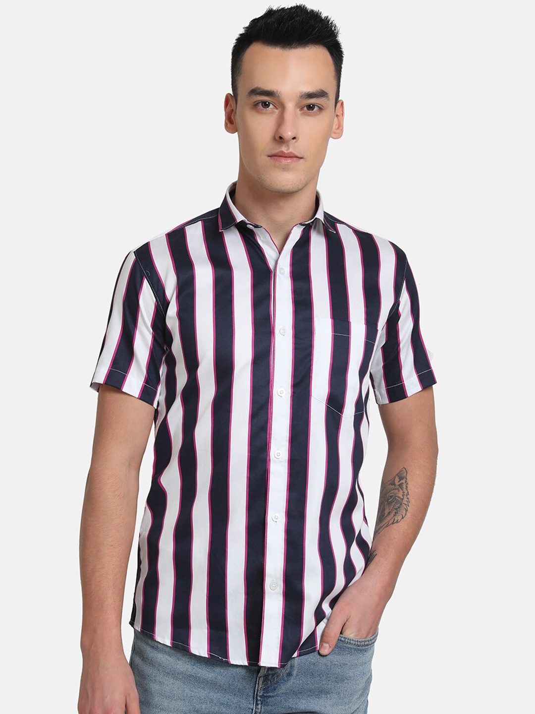 

Emerals Men Navy Blue Slim Fit Striped Casual Shirt