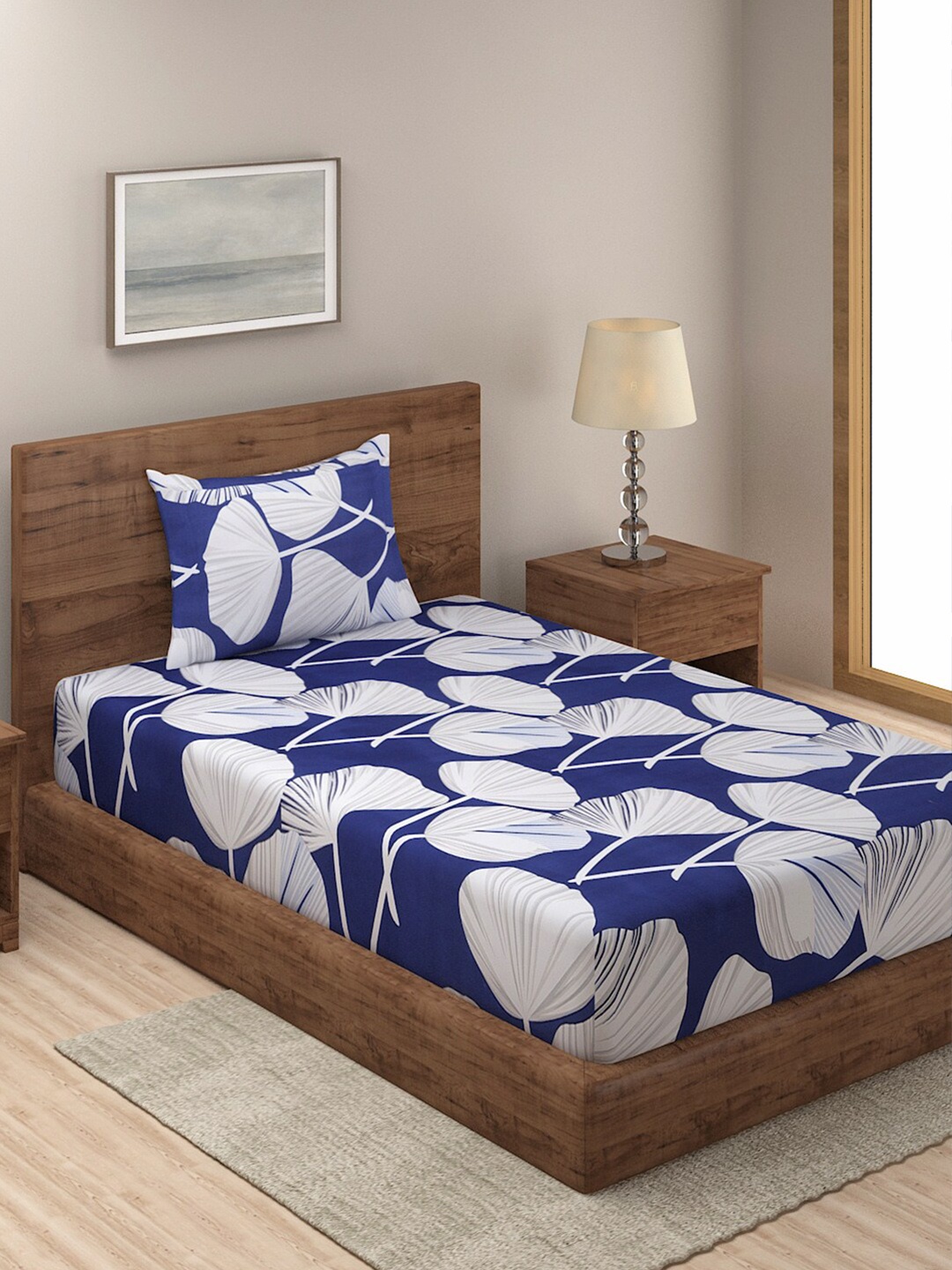 

TAG 7 Navy Blue & White Geometric 210 TC 1 Single Bedsheet with 1 Pillow Cover