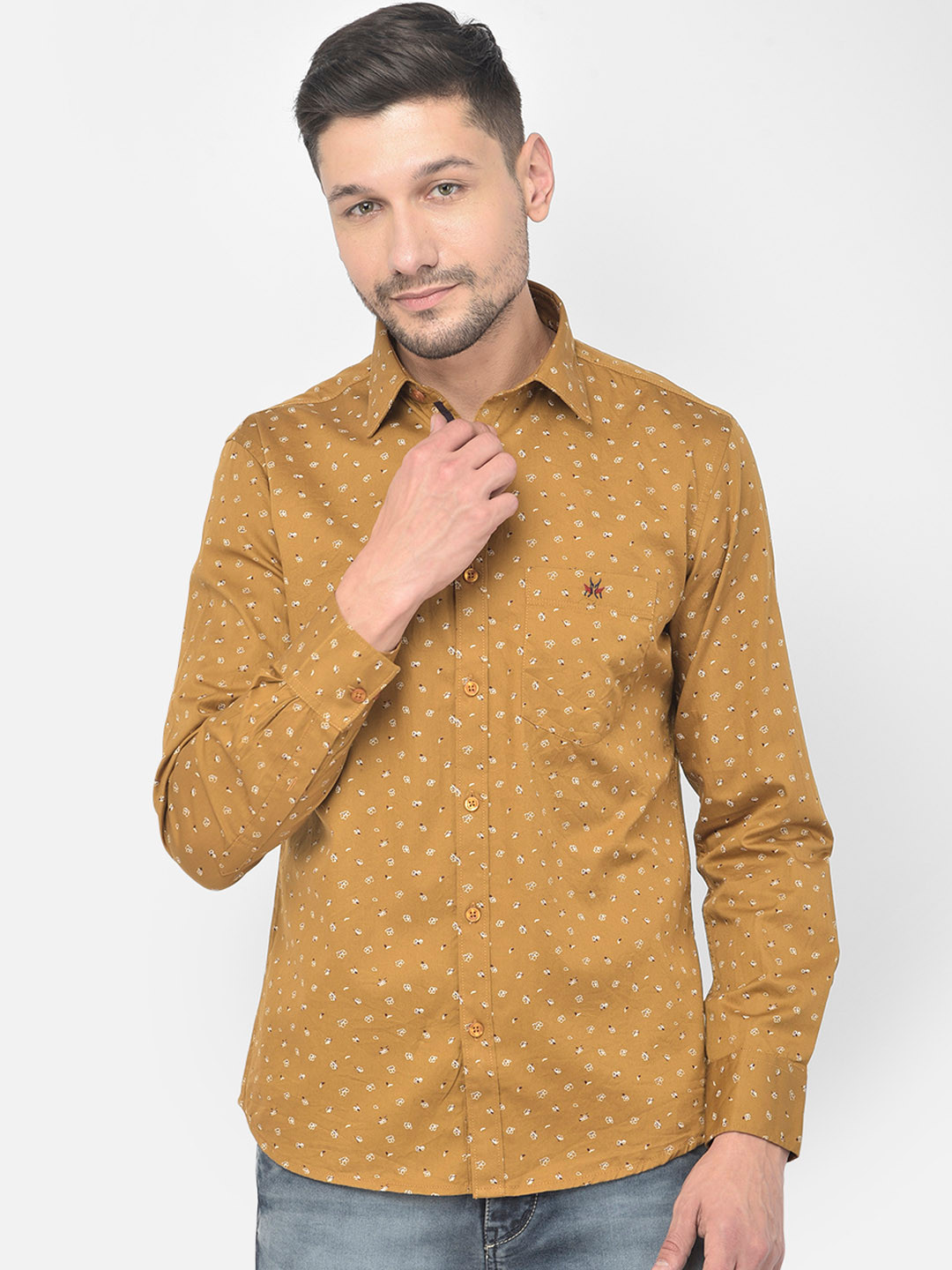 

Crimsoune Club Men Mustard Slim Fit Printed Cotton Casual Shirt