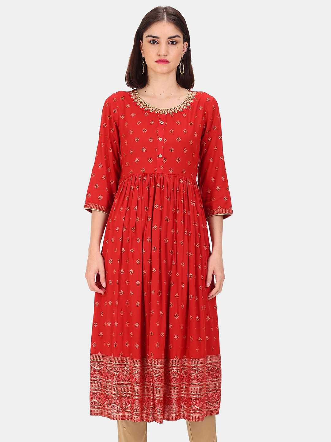 

Anahi Women Red & Gold-Toned Ethnic Motifs Printed Anarkali Kurta