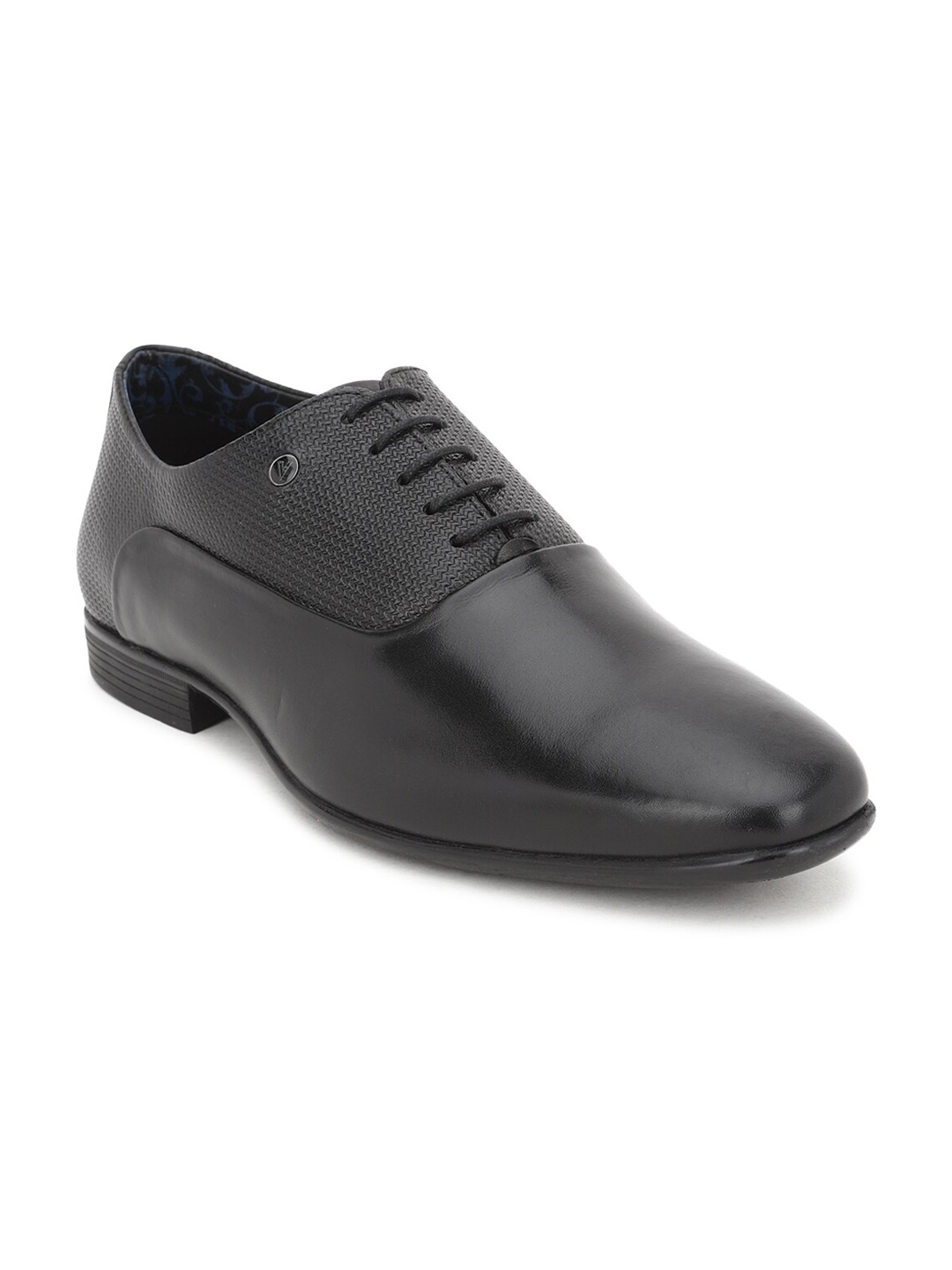 

Van Heusen Black Formal Shoes