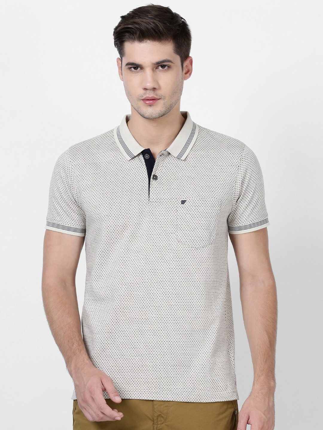 

t-base Men White Printed Polo Collar T-shirt
