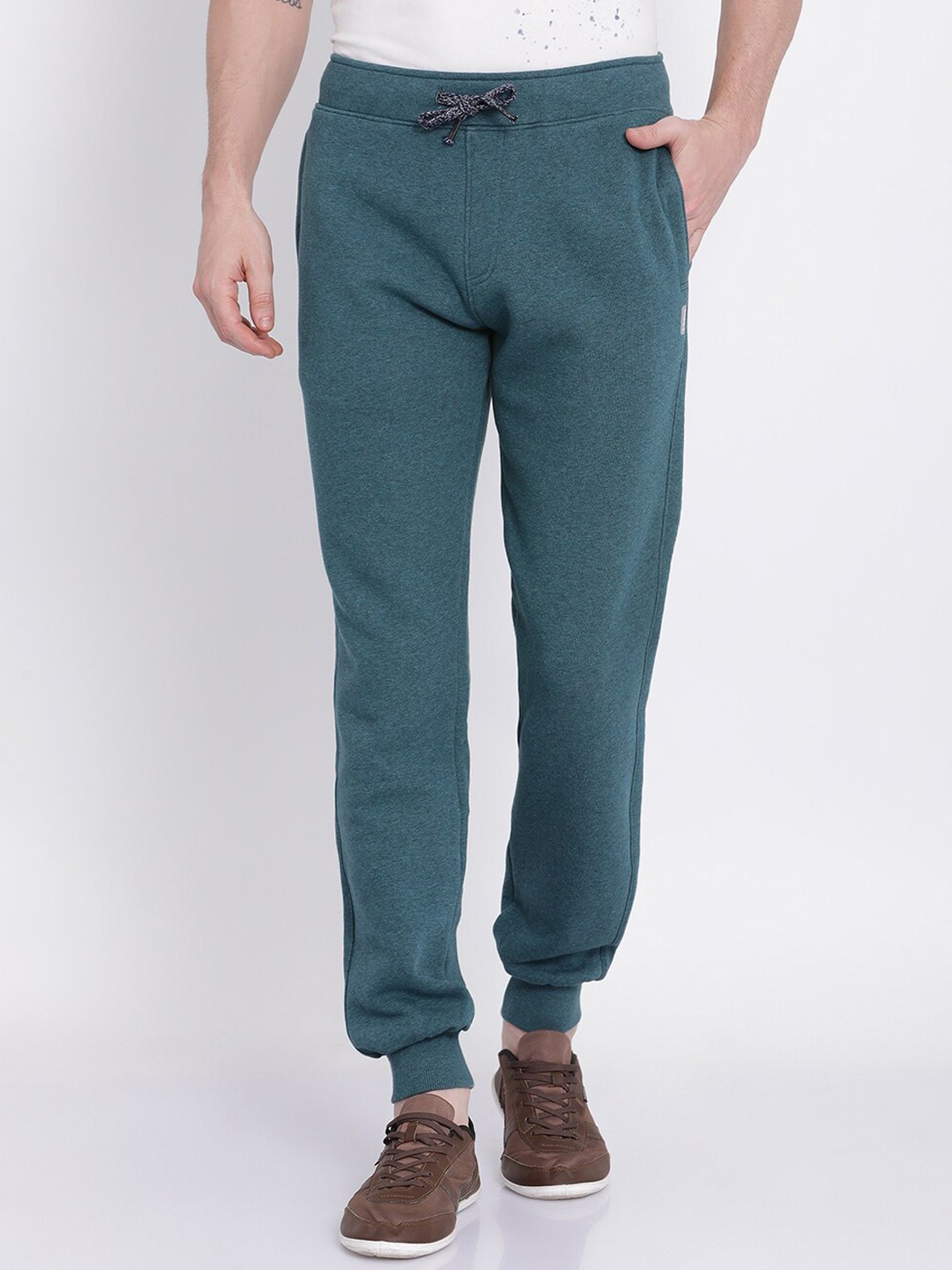 

t-base Men Green Solid Regular Fit Joggers