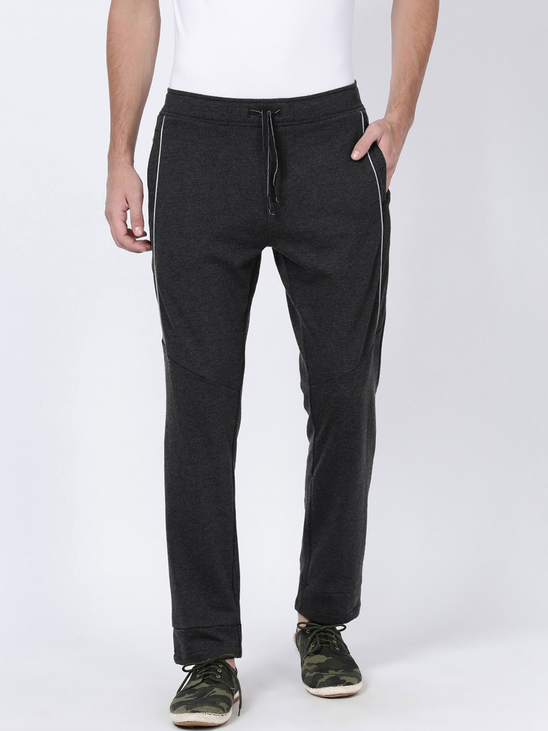 

t-base Men Charcoal Grey Solid Track Pants