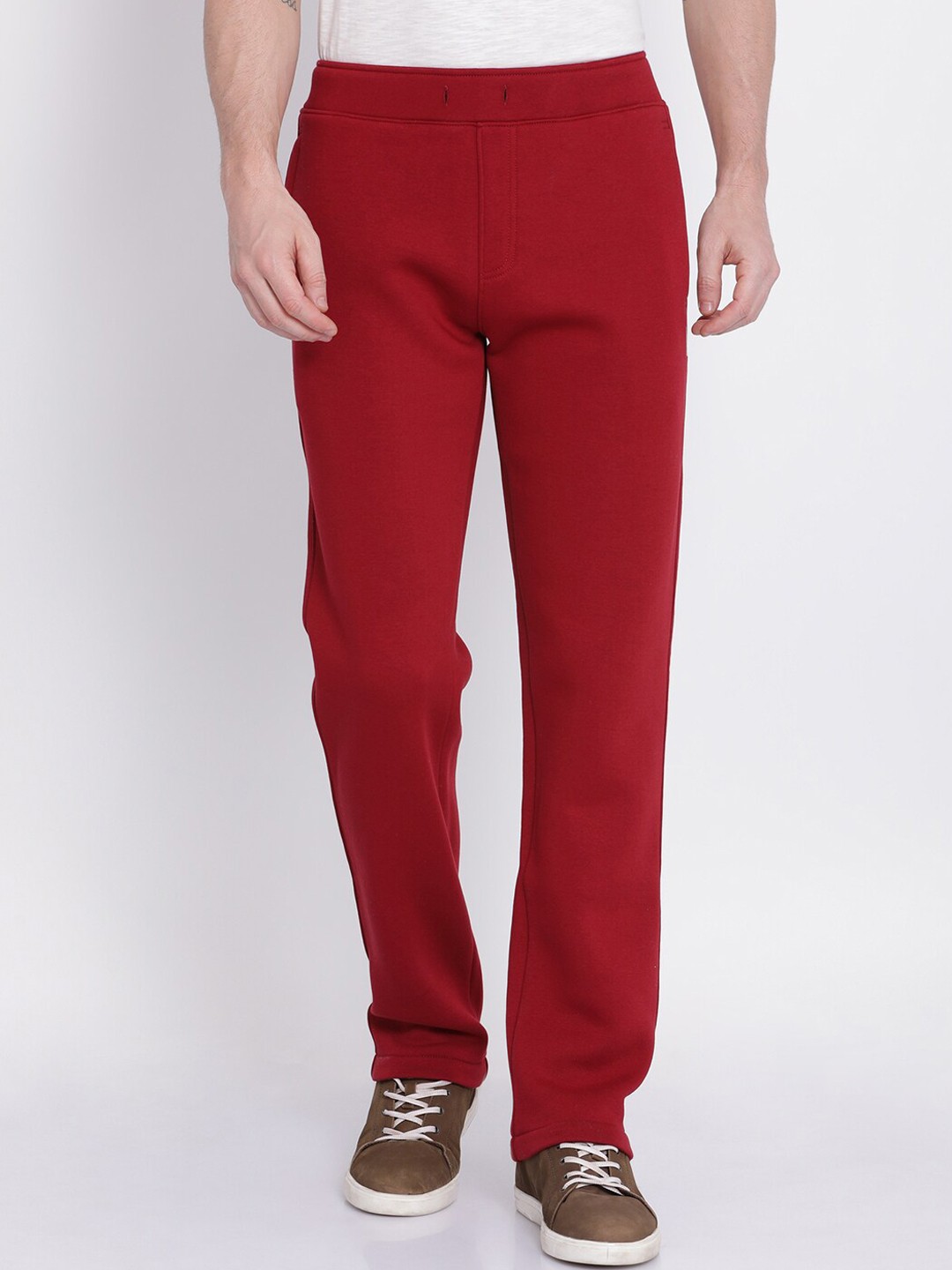 

t-base Men Red Solid Regular Fit Track Pant