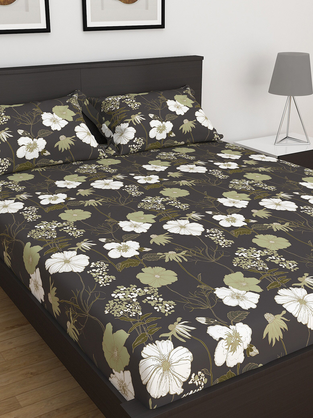 

Home Centre Grey Dallas Printed 3 Piece Cotton Queen Double Bedsheet Set, Black