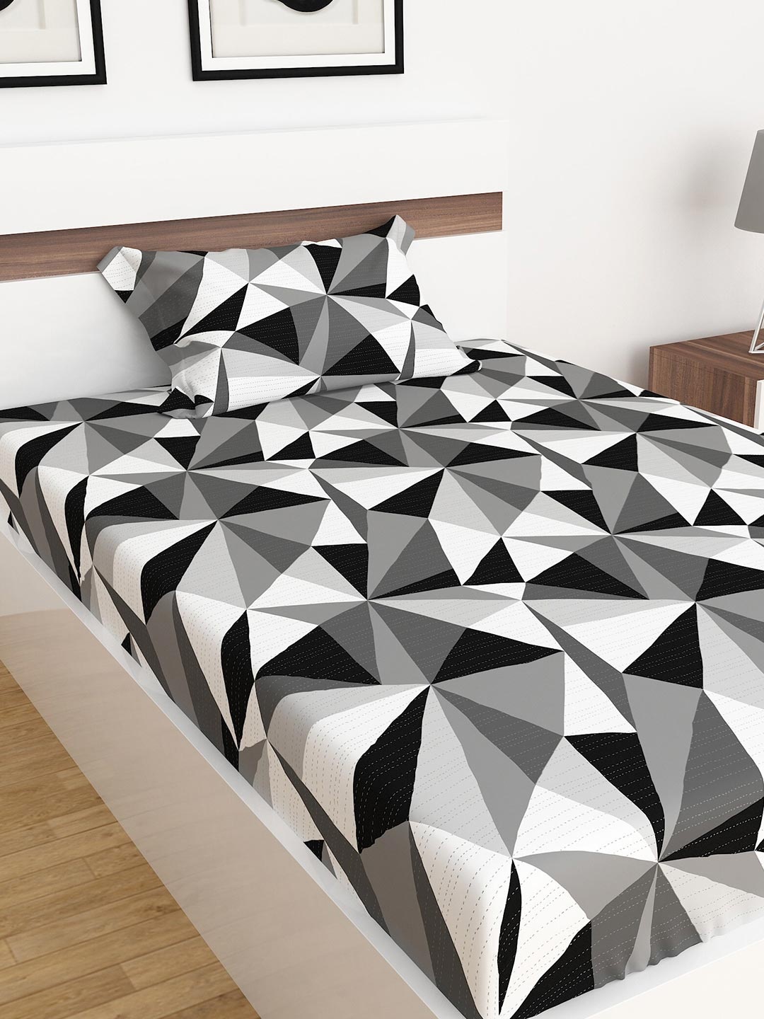 

Home Centre Grey & White Geometric 180 TC Single Bedsheet with 1 Pillow Covers