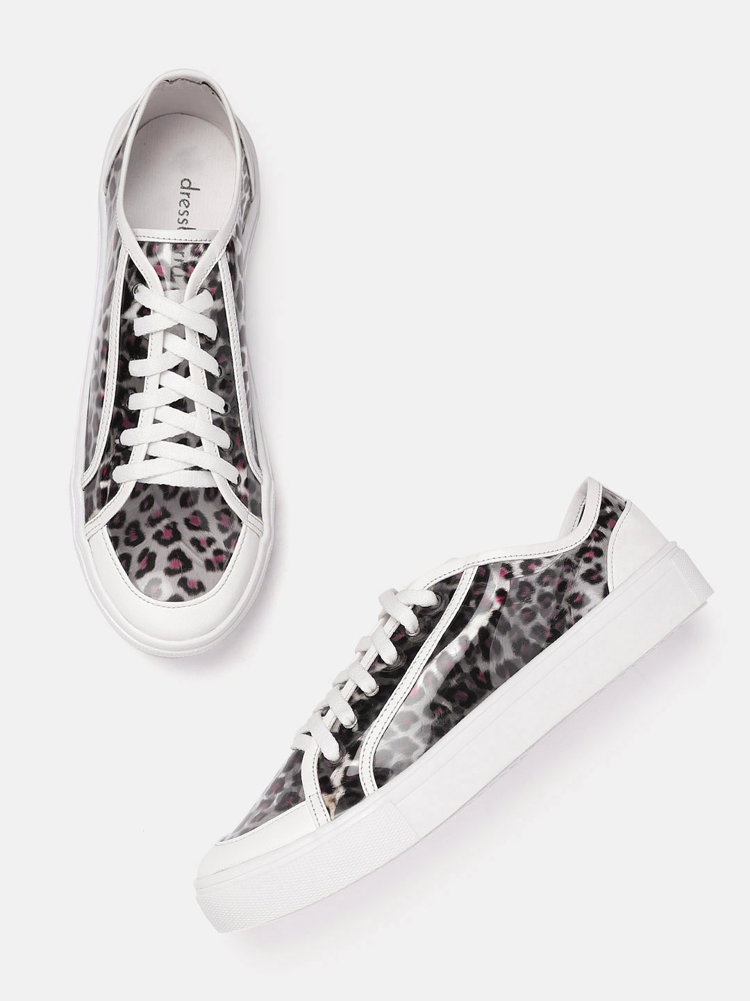 

DressBerry Women Black & Pink Leopard Print Sneakers