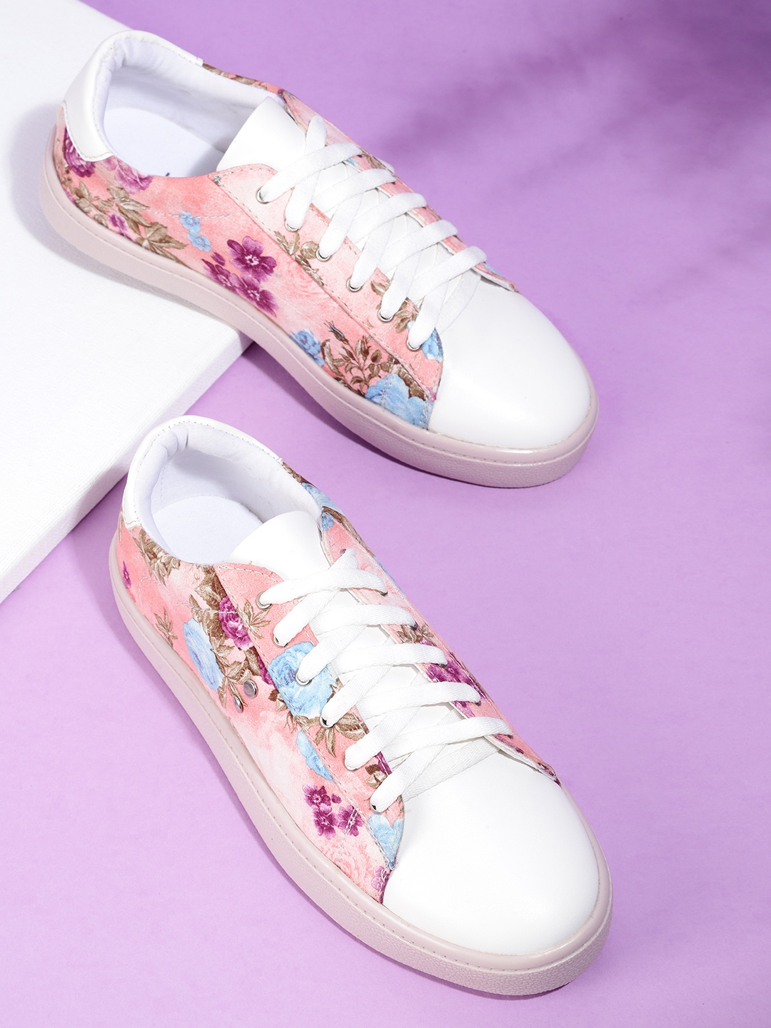 

DressBerry Women Peach-Coloured & Magenta Floral Print Sneakers