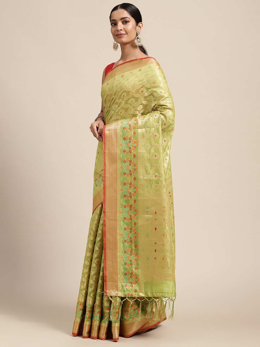 

Mitera Olive Green & Gold-Toned Ethnic Motifs Zari Silk Cotton Banarasi Saree