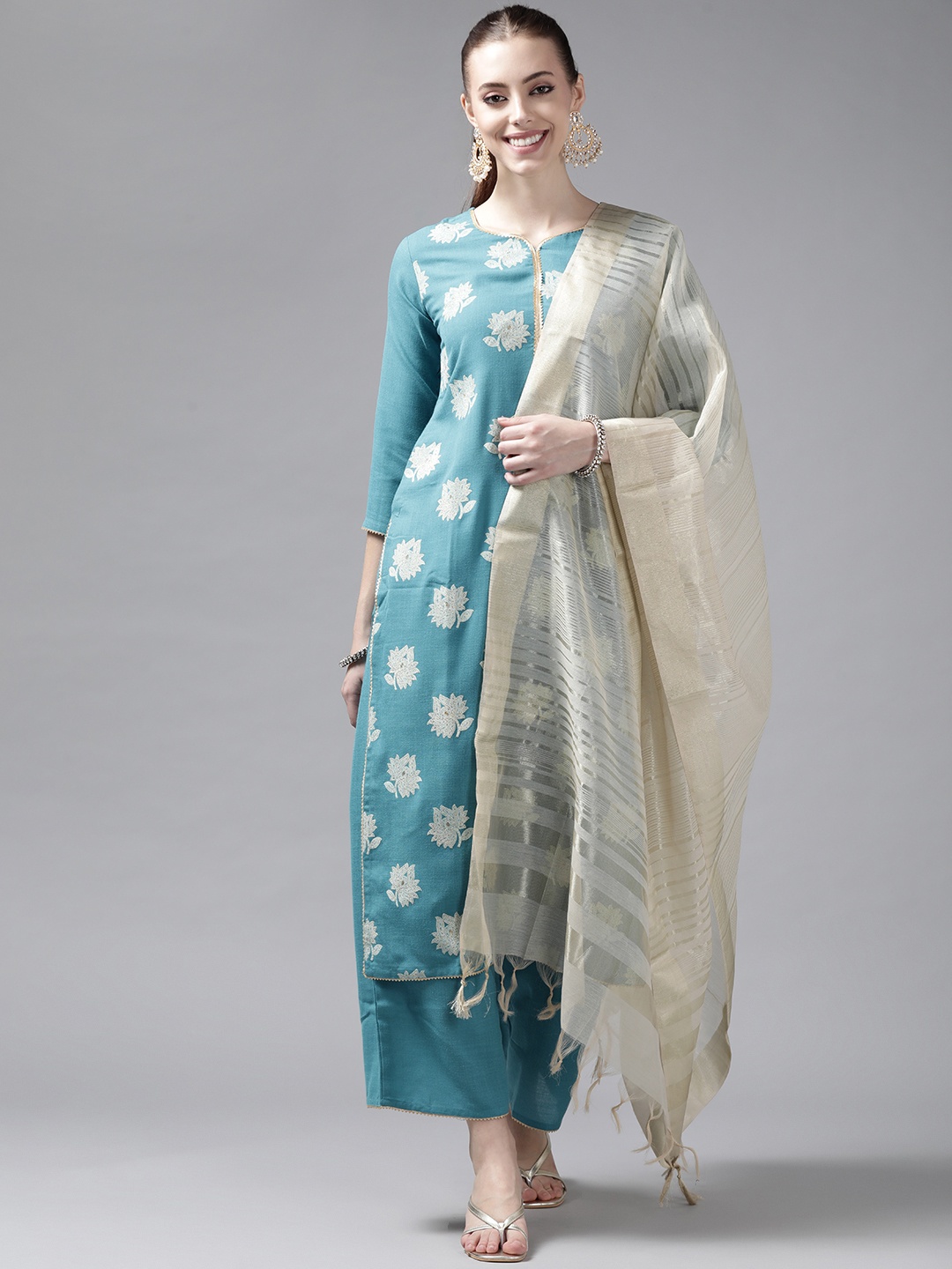 

Indo Era Women Blue & Off-White Printed Gotta Patti Kurta with Palazzos & With Dupatta