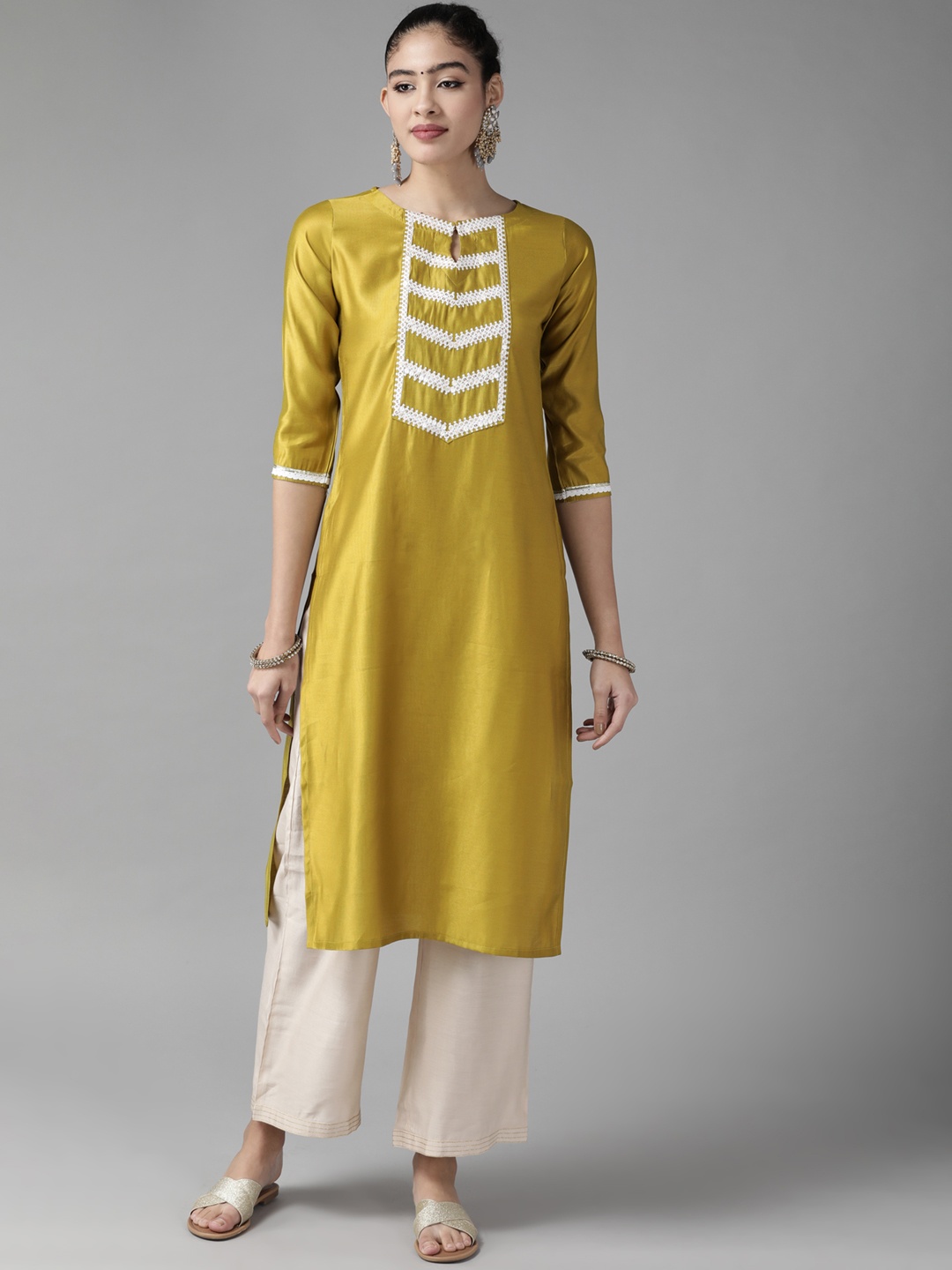 

Indo Era Women Green Yoke Design Keyhole Neck Liva Kurta