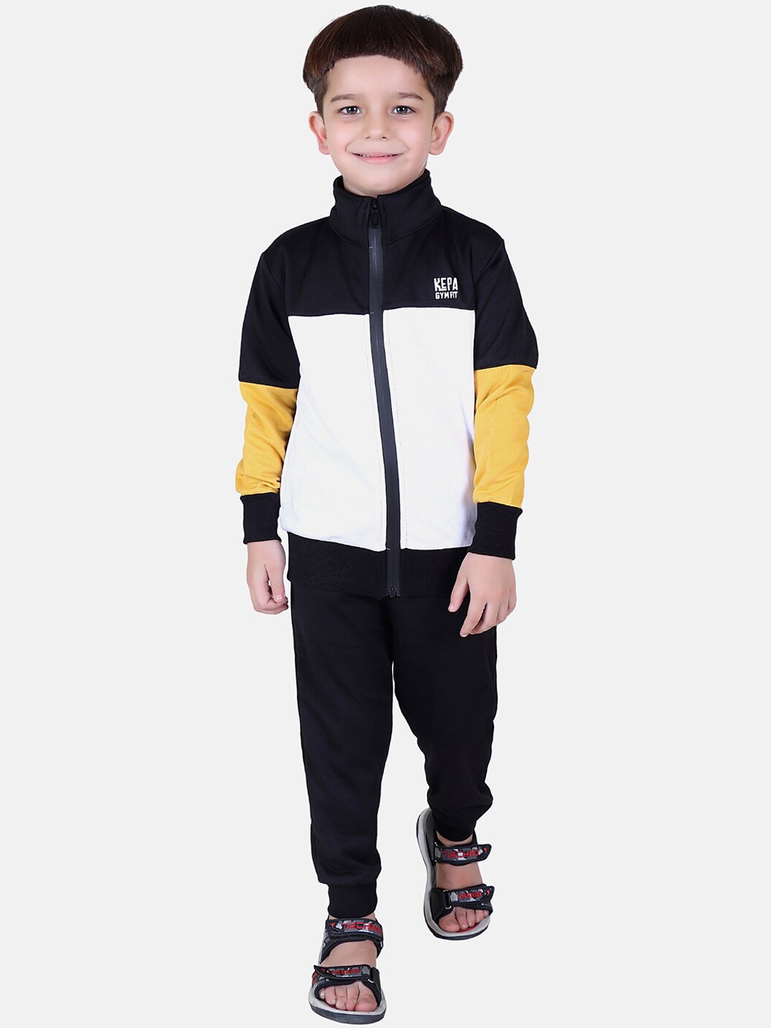 

KEPA Kids Boys White & Black Colourblocked Tracksuit