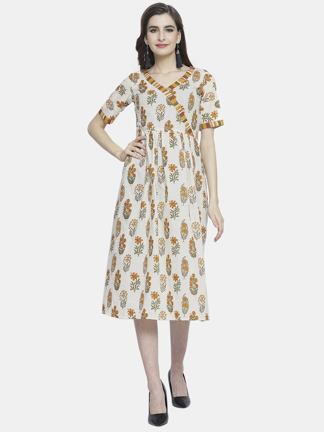 

Enchanted Drapes Orange Floral Midi Dress