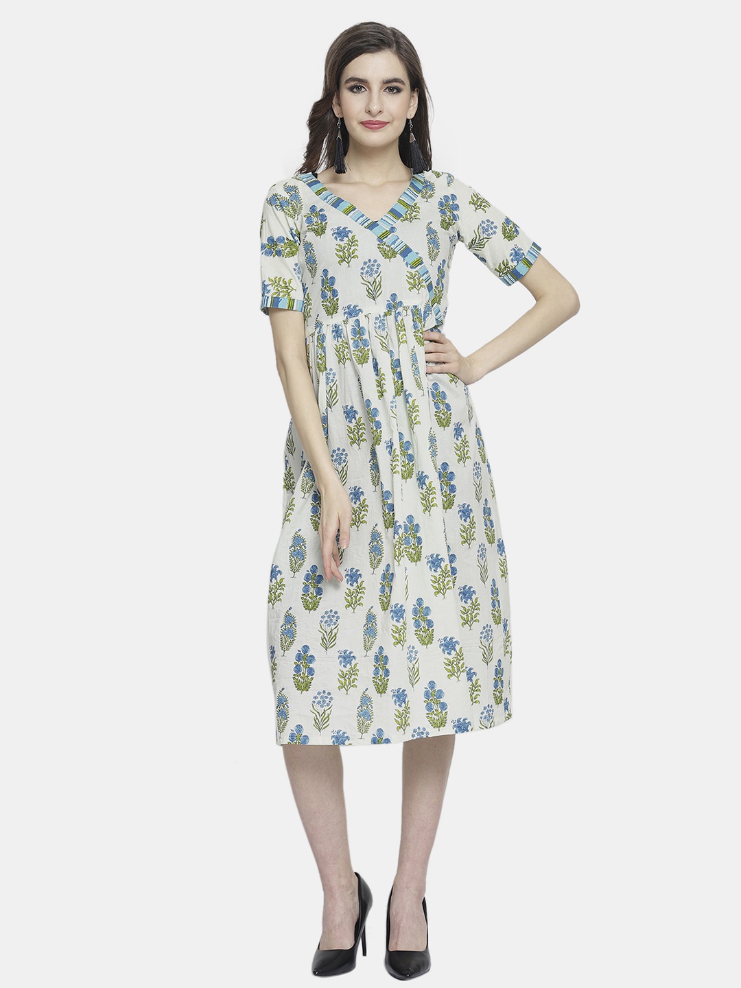 

Enchanted Drapes Blue Floral A-Line Midi Dress