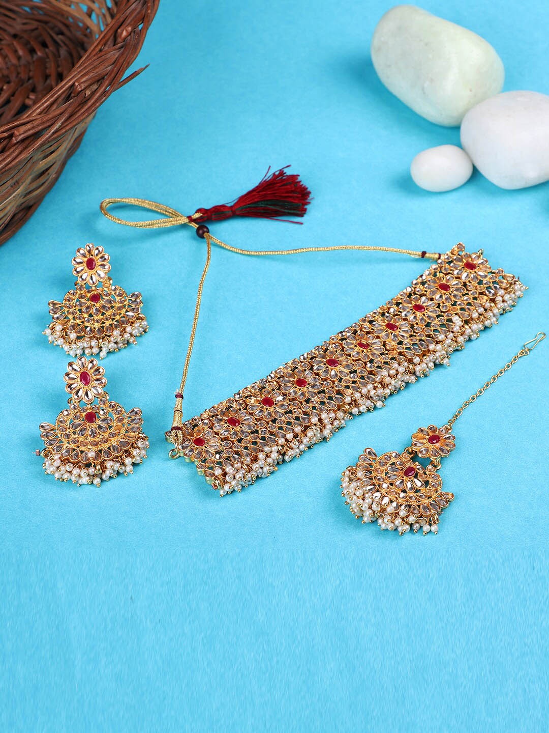 

ANIKAS CREATION Gold-Plated Red & White Kundan-Studded Beaded Traditional Jewellery Set