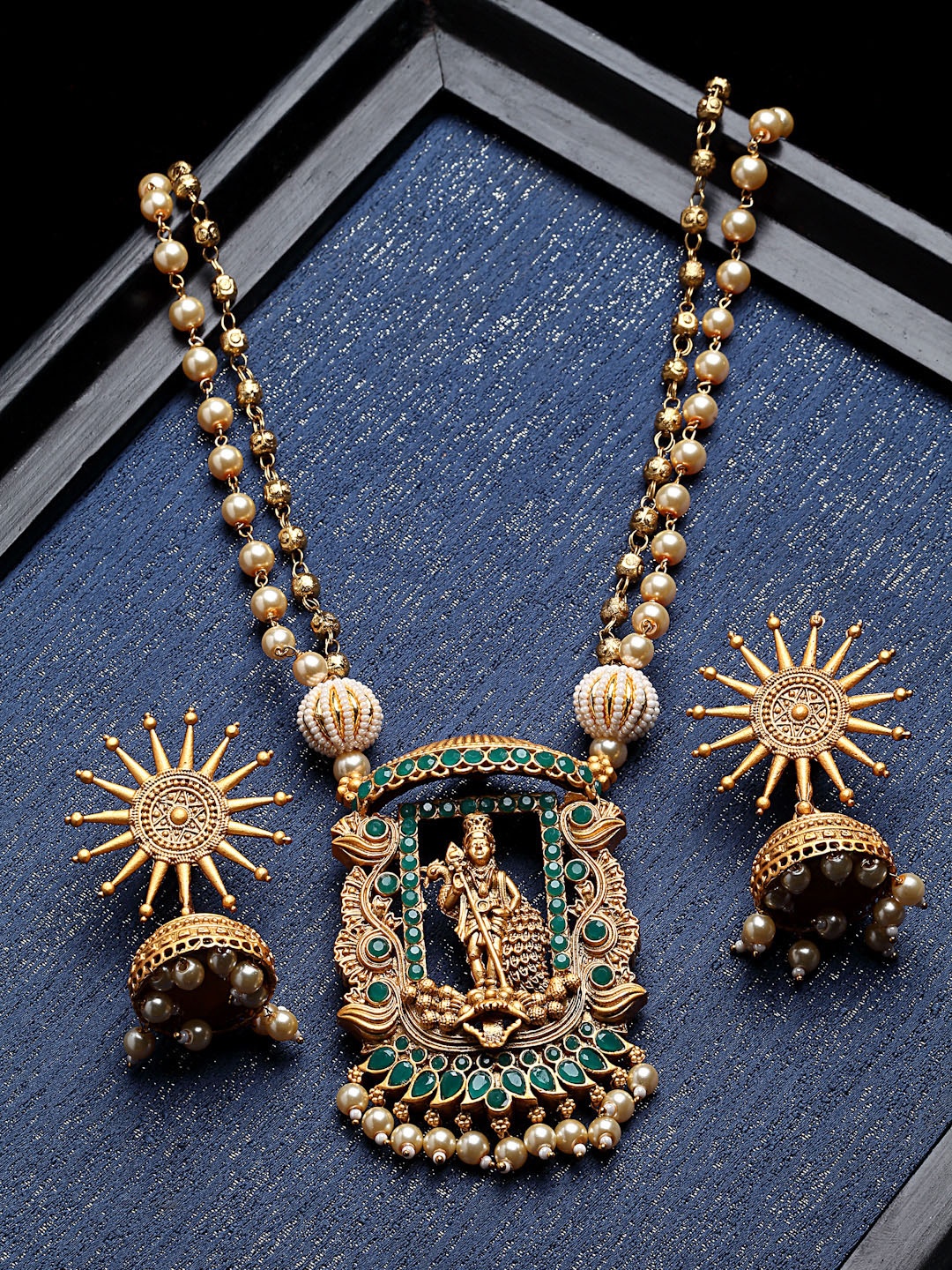 

PANASH Gold-Toned & Green Gold-Plated Beaded Temple Jewellery Set