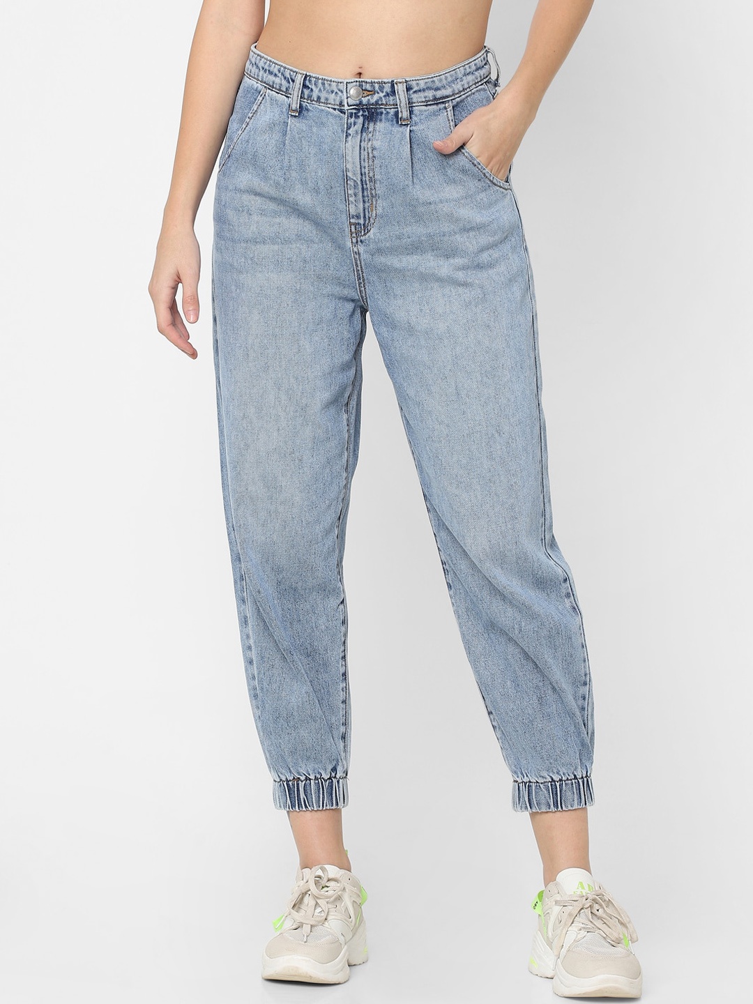 

ONLY Women Blue Relaxed Fit High-Rise Heavy Fade Jeans