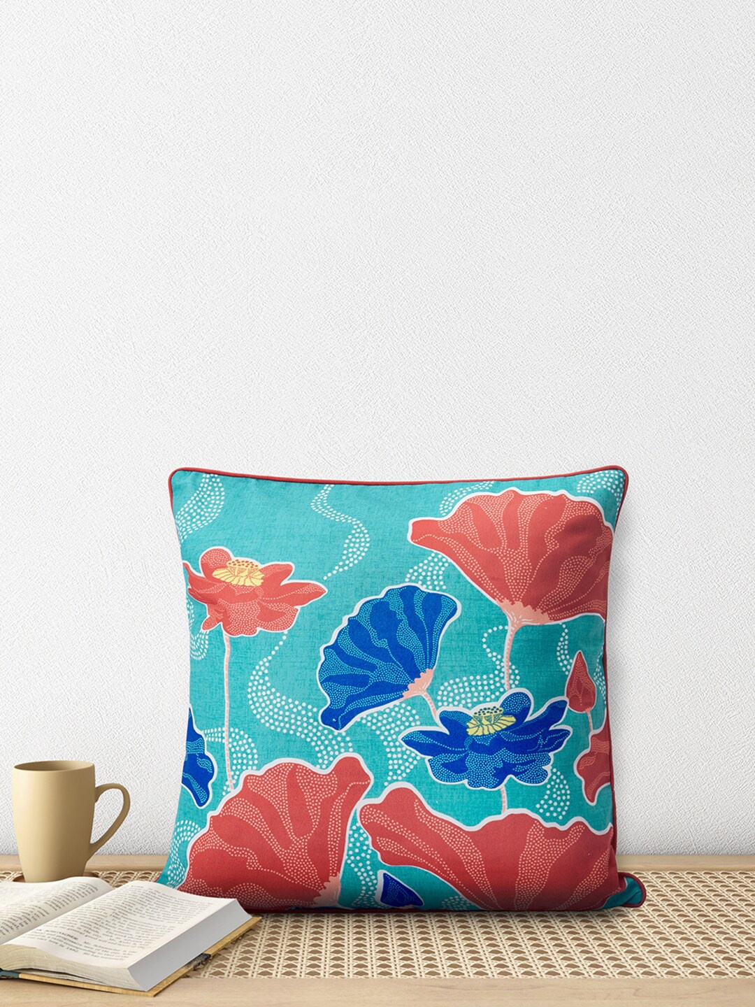 

Living scapes by Pantaloons Blue & Red Floral Pure Cotton Square Cushion Covers