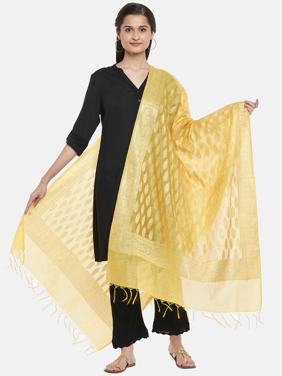 

RANGMANCH BY PANTALOONS Yellow & Gold-Coloured Ethnic Motifs Woven Design Dupatta