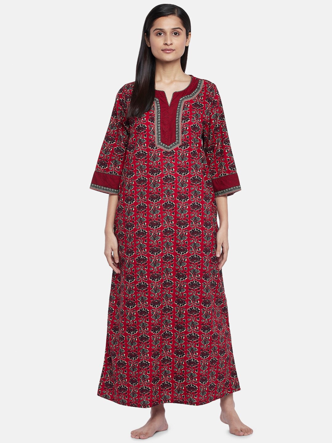 

RANGMANCH BY PANTALOONS Women Maroon Floral Printed Pure Cotton Maxi Nightdress