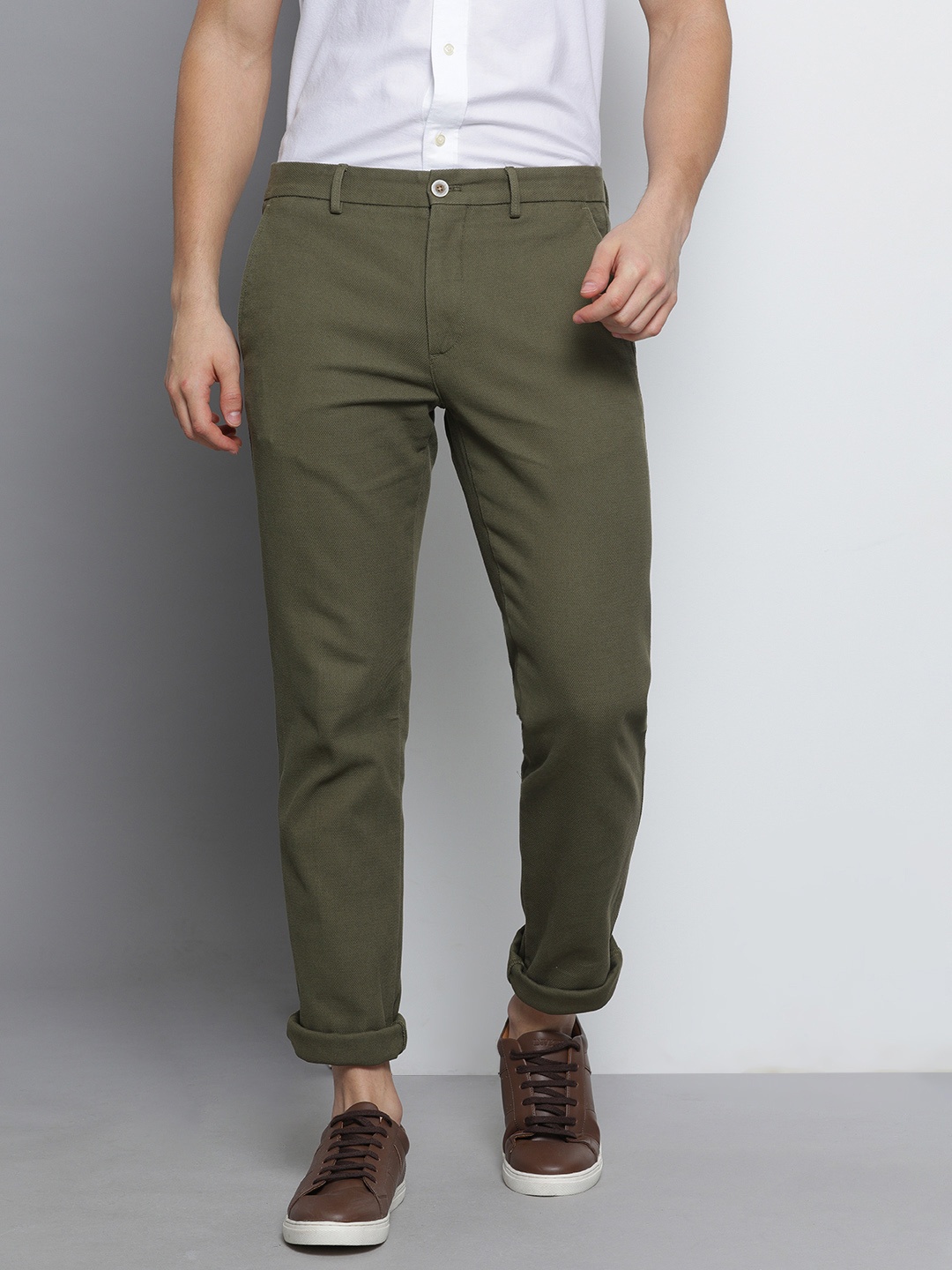 

Tommy Hilfiger Men Olive Green Textured Bleecker Slim Fit Trousers