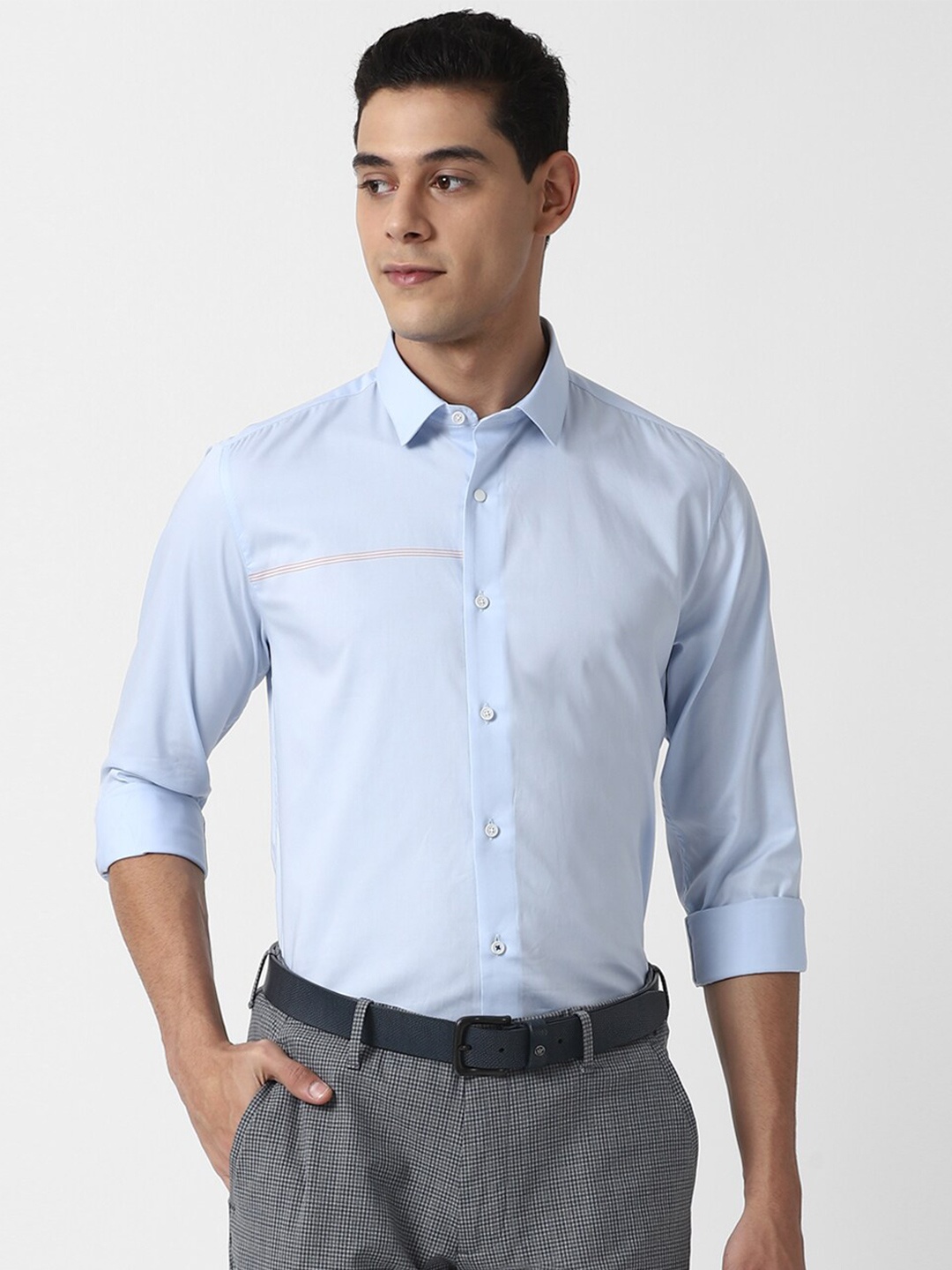 

Louis Philippe Sport Men Blue Slim Fit Casual Shirt