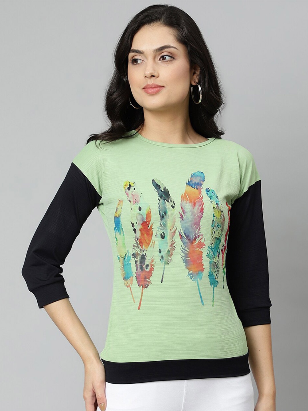 

OM SAI LATEST CREATION Green & Black Graphic Print Drop-shoulder Sleeves Top