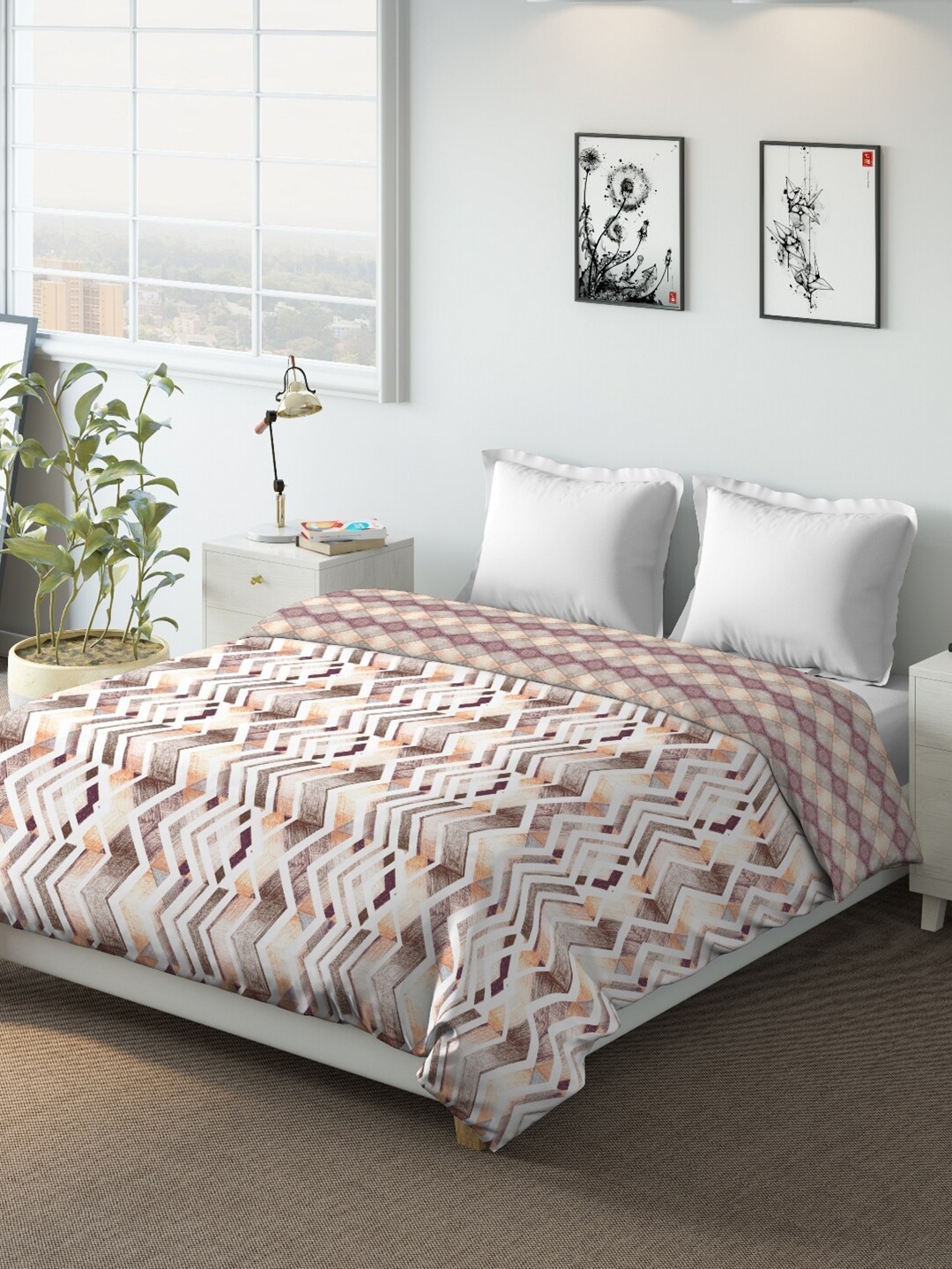 

DDecor Brown & White Mild Winter 210 GSM Double Bed Comforter