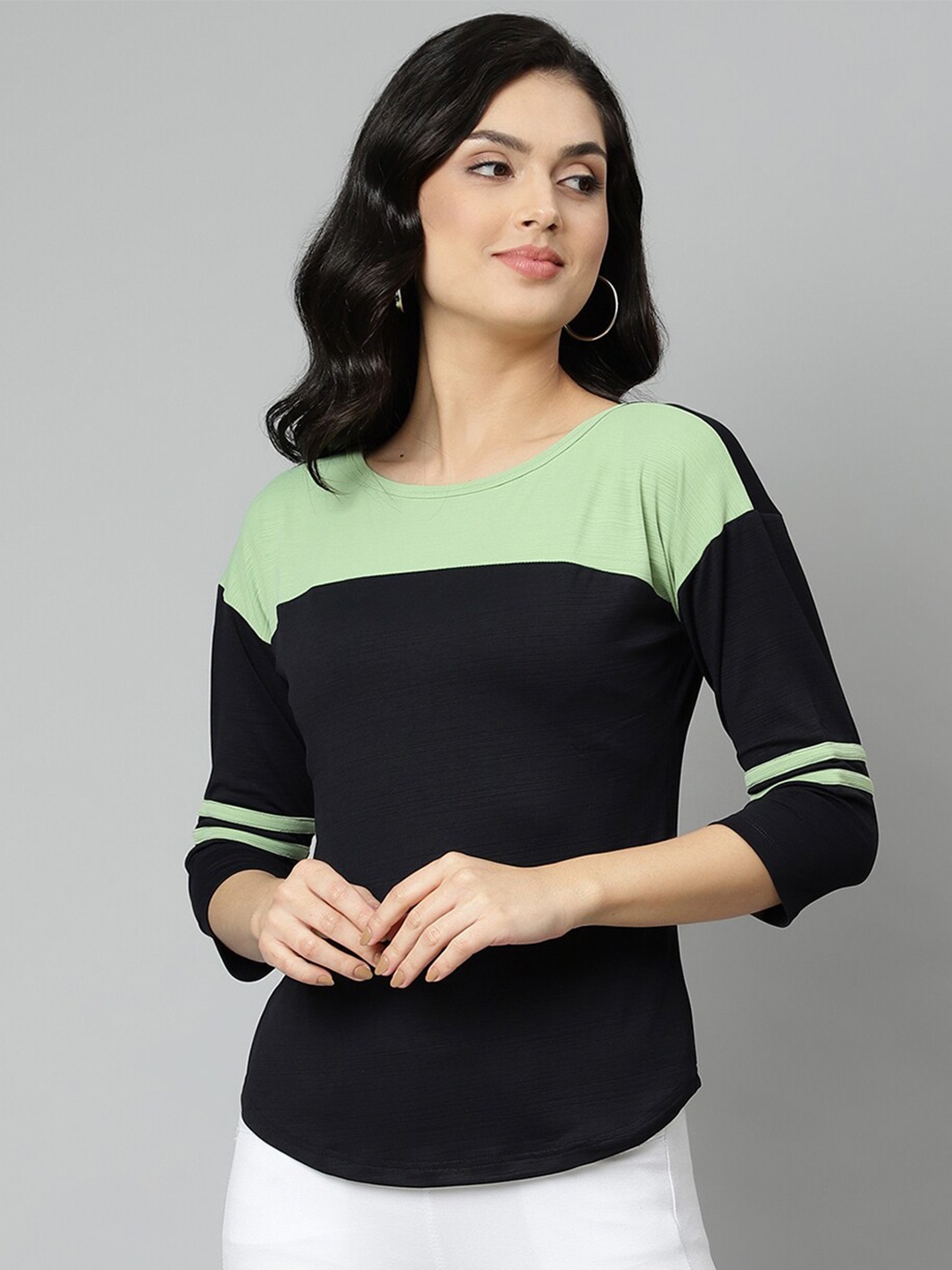 

OM SAI LATEST CREATION Black & Green Colourblocked Drop Shoulder Sleeves Top