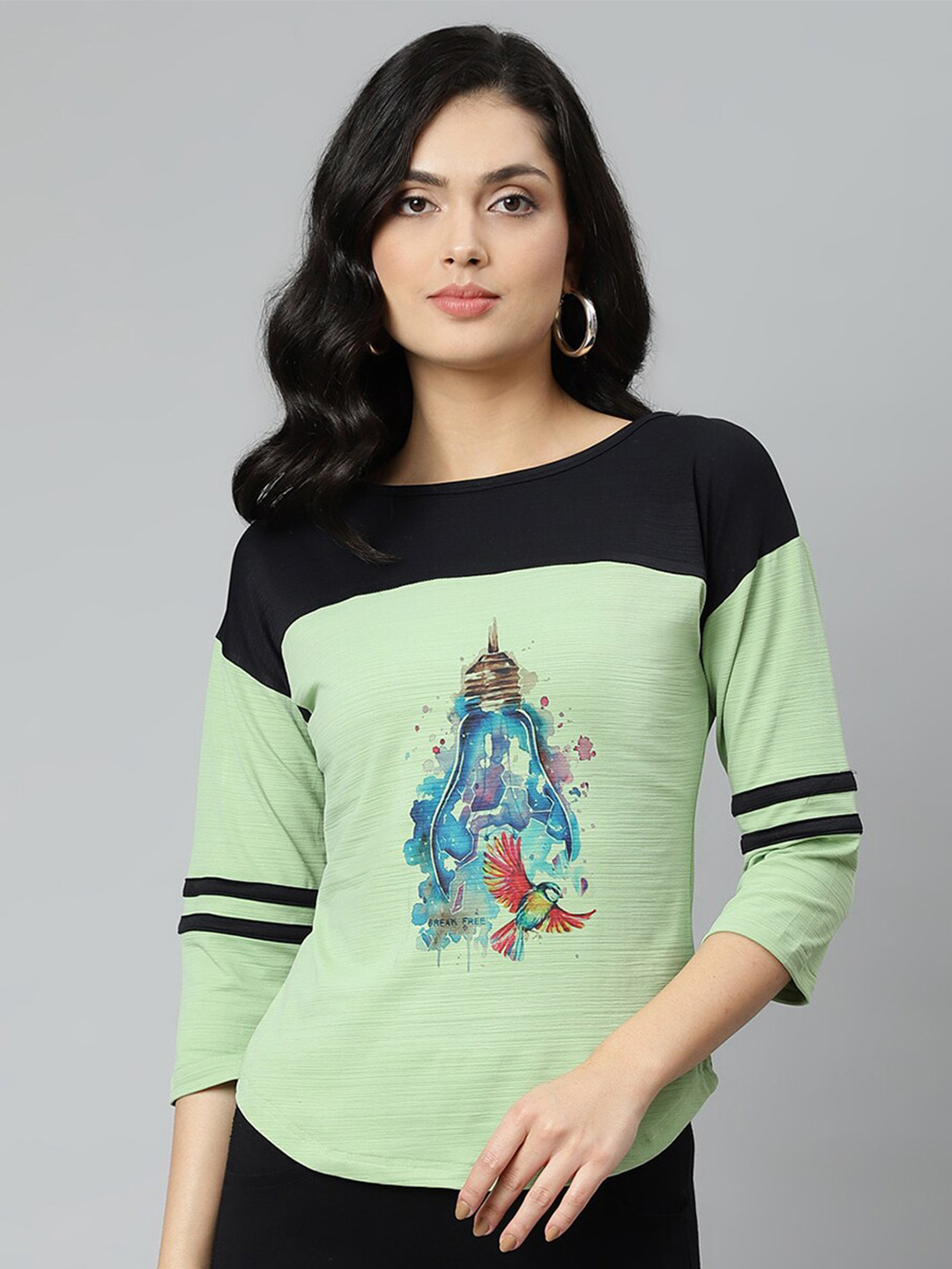 

OM SAI LATEST CREATION Green & Black Graphic Print Drop Shoulder Sleeves Top