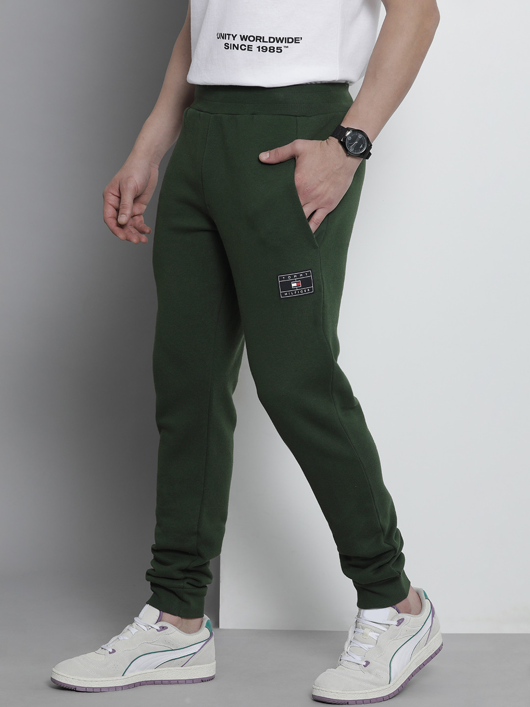 

Tommy Hilfiger Men Dark Green Brand Logo Printed Regular Joggers