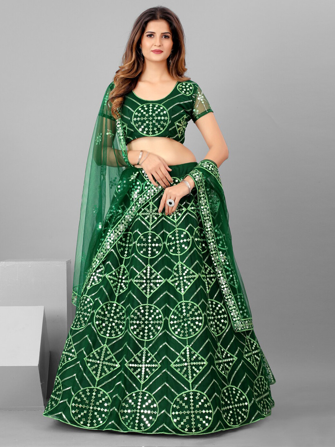 

SHOPGARB Green & Silver Sequinned Semi-Stitched Lehenga & Unstitched Blouse & Net Dupatta