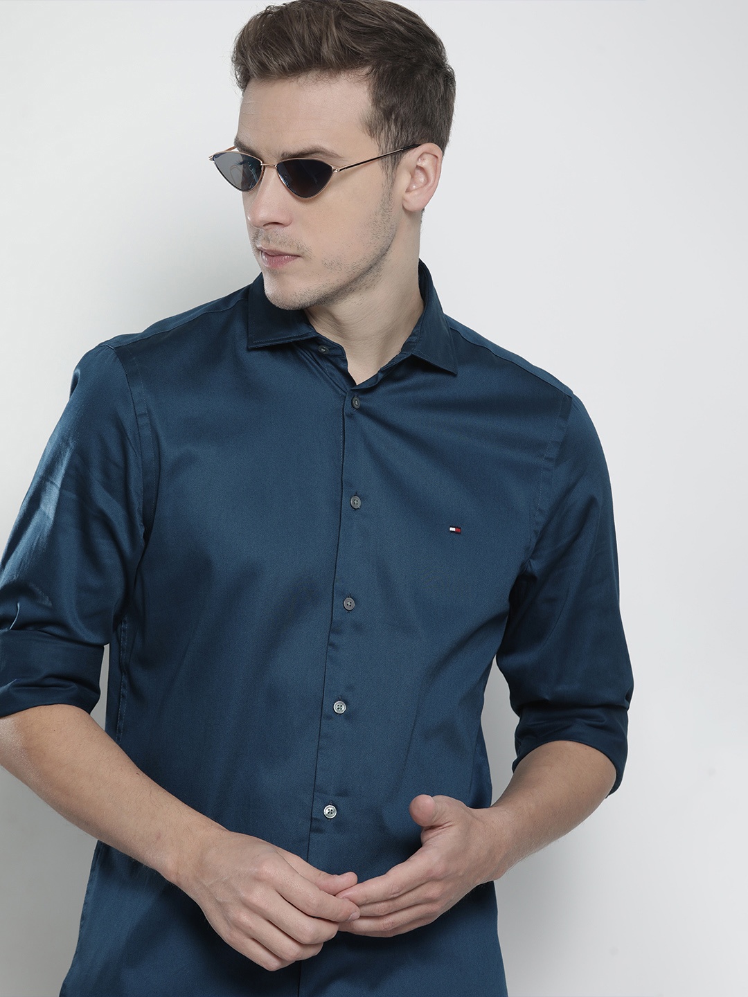 

Tommy Hilfiger Men Teal Blue Slim Fit Casual Shirt