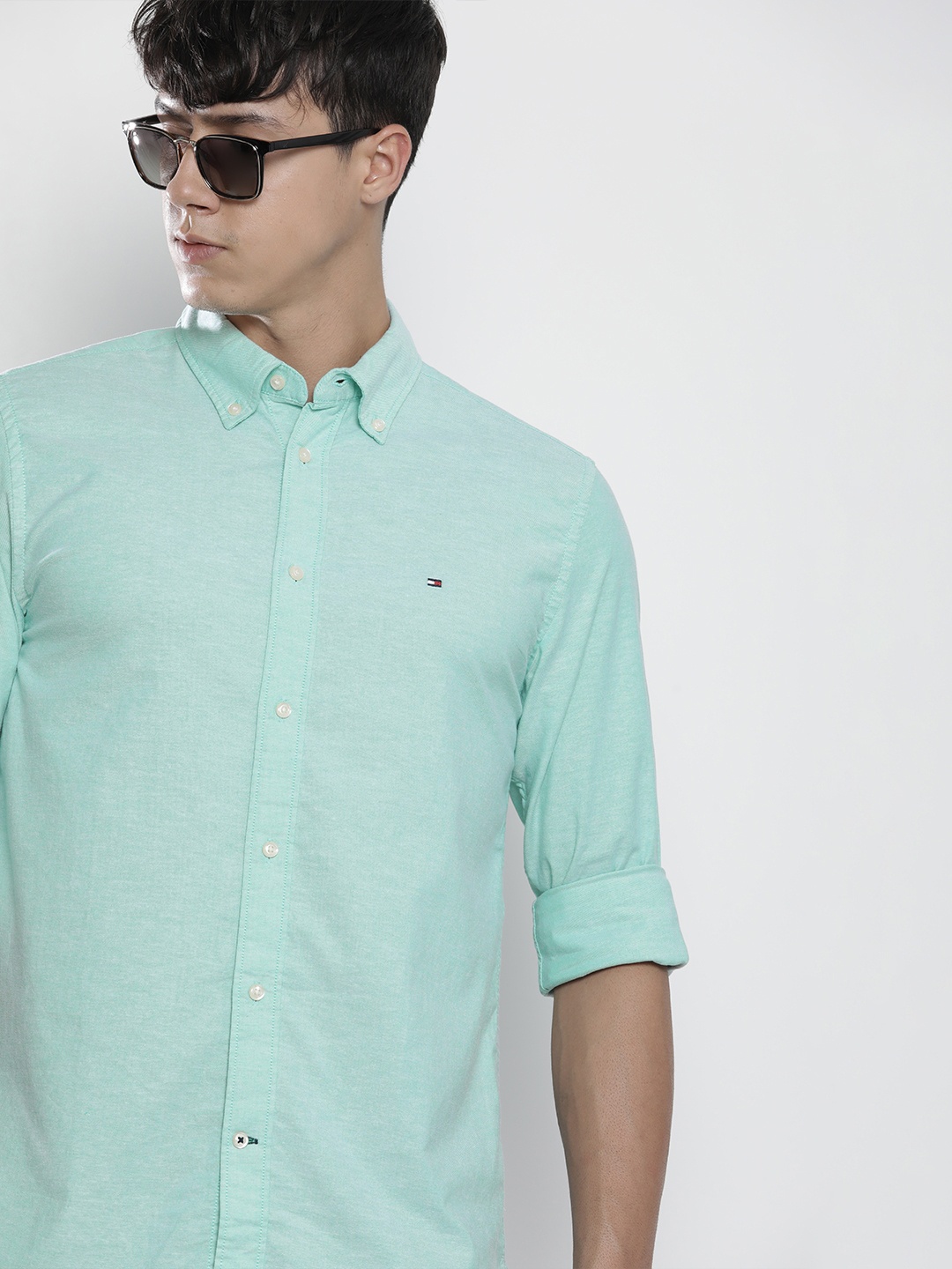 

Tommy Hilfiger Men Sea Green Solid Casual Shirt