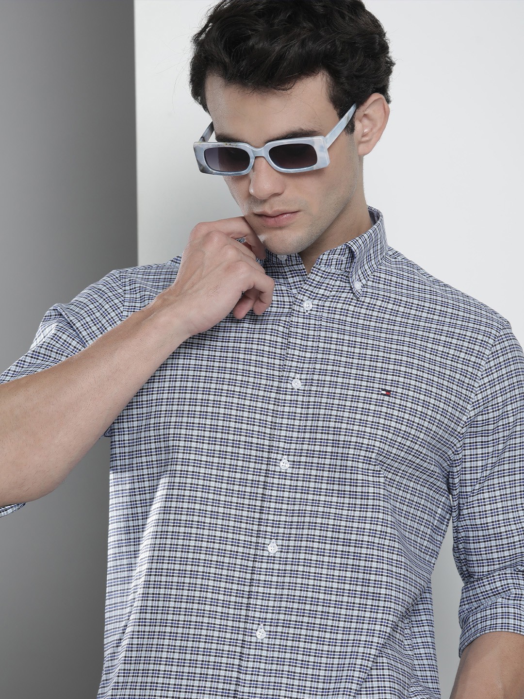 

Tommy Hilfiger Men Blue Buffalo Checked Casual Shirt