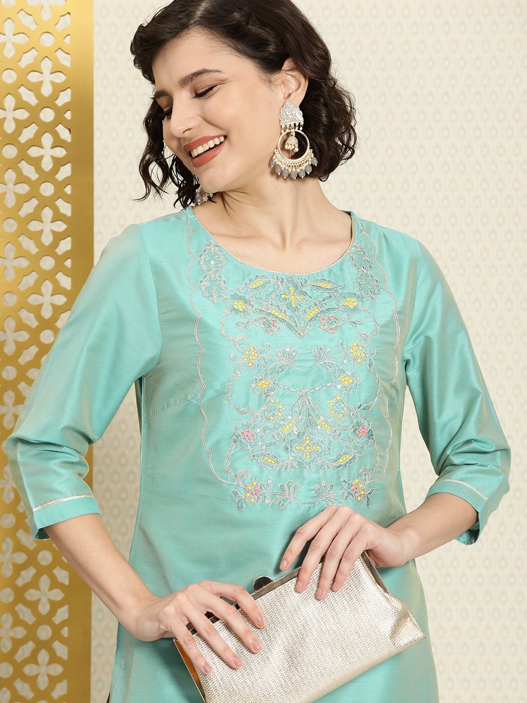 

House of Pataudi Women Sea Green Embroidered Jashn Straight Kurta