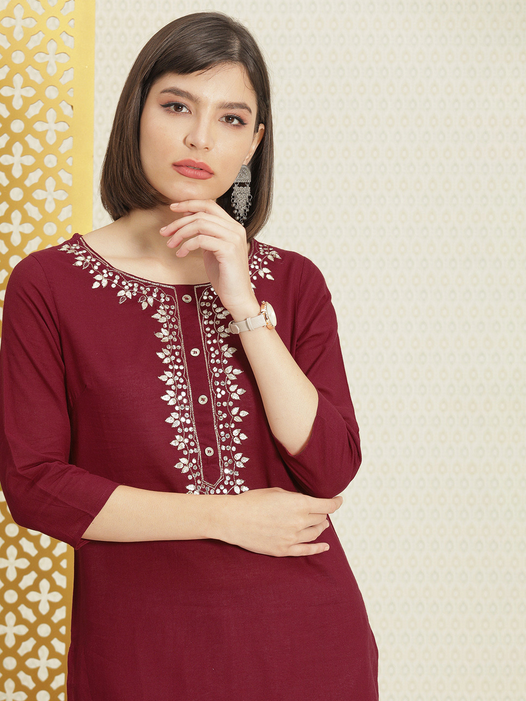 

House of Pataudi Women Maroon & Silver-Toned Floral Pure Cotton Rozana Yoke Design Kurta