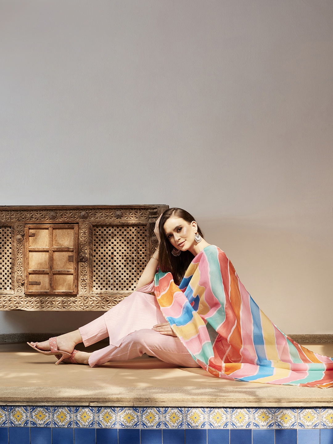 

House of Pataudi Women Pink & Silver Striped Jashn Kurta Set