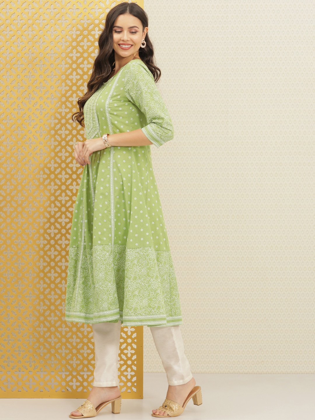 

House of Pataudi Women Green Ethnic Motifs Printed A-Line Kurta