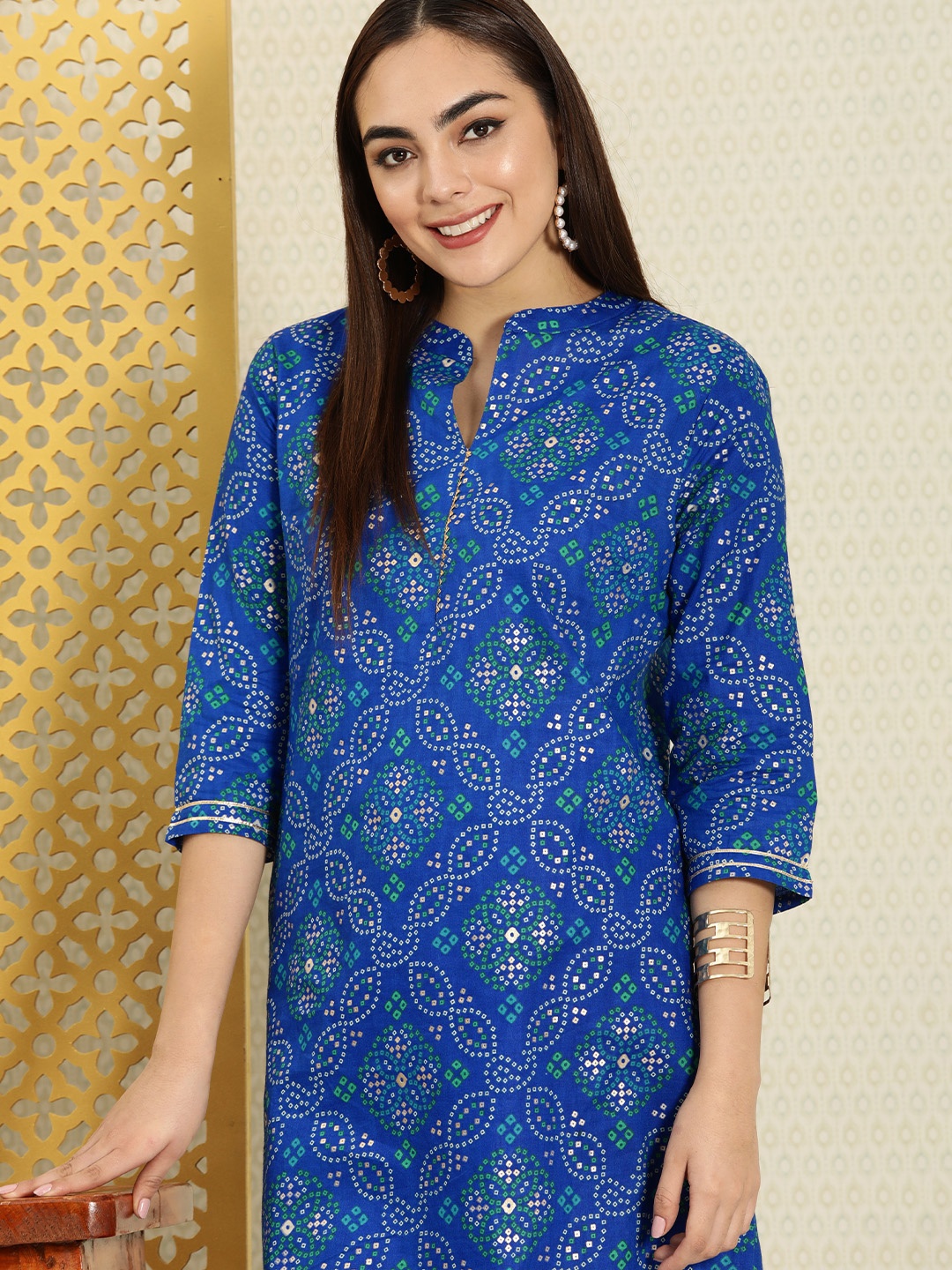 

House of Pataudi Women Blue & White Bandhani Printed Rozana Kurta