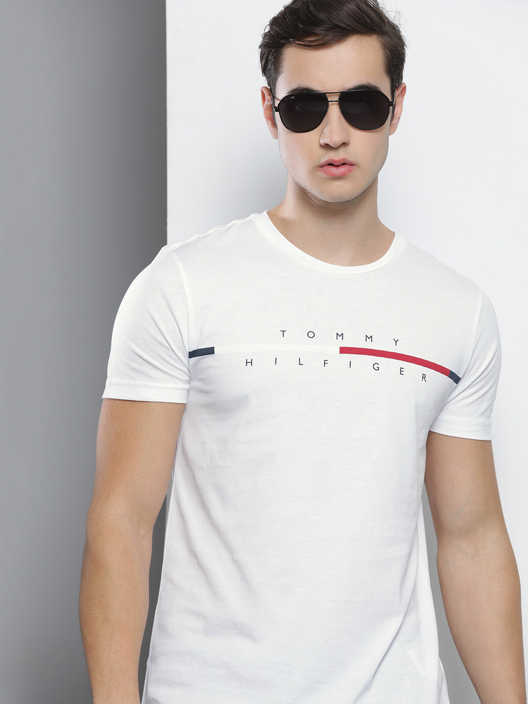 

Tommy Hilfiger Men White Typography Printed Organic Cotton T-shirt