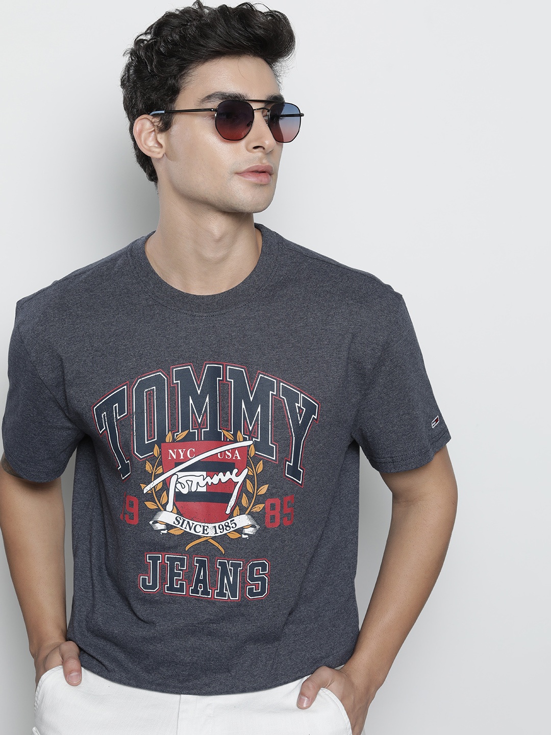 

Tommy Hilfiger Men Blue & White Brand Logo Printed Vintage Washed T-shirt