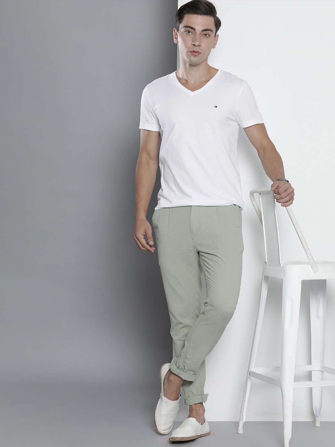 

Tommy Hilfiger Men White Solid V-Neck Pure Cotton Casual T-shirt